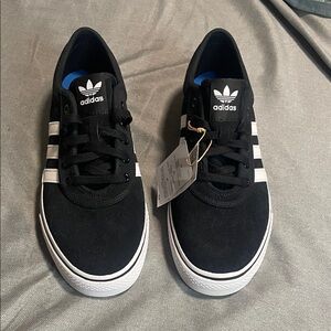 Adidas Men's Black and White Sneakers